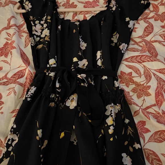 LC Lauren Conrad Black Floral Midi Dress - Picture 3 of 6